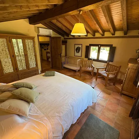 Chalet El Molino Blanco Molinos de Razon