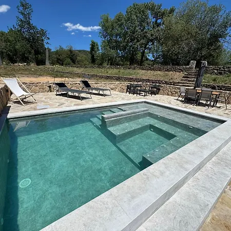 El Molino Blanco Chalet